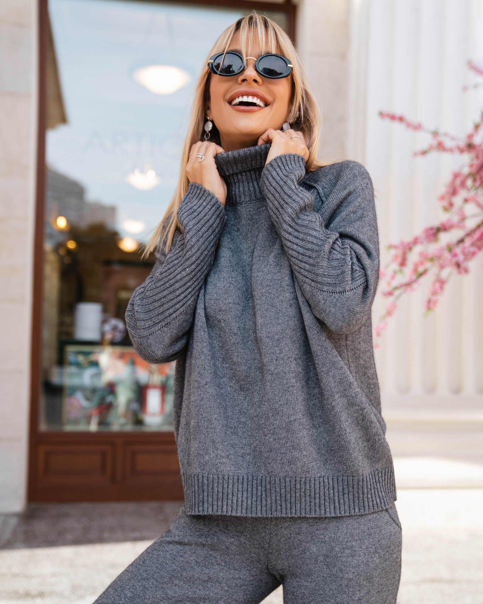 Джемпер с фактурным узором (серый)